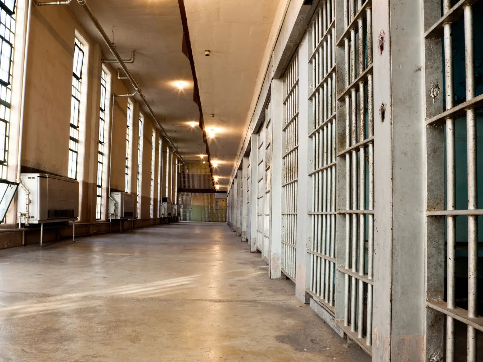 CrowdStreet fraud case ends with Elie Schwartz sentenced to 7 years for misusing $63M in investor funds on luxury purchases.