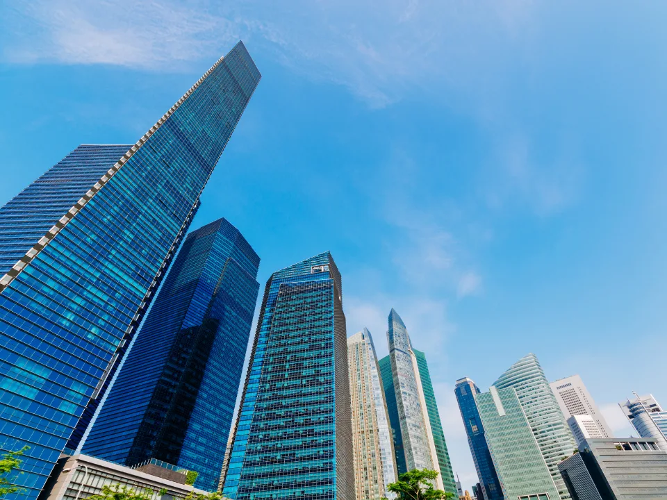 CBD offices face rising vacancies, falling rents, and weak demand, signaling long-term challenges for urban office real estate.
