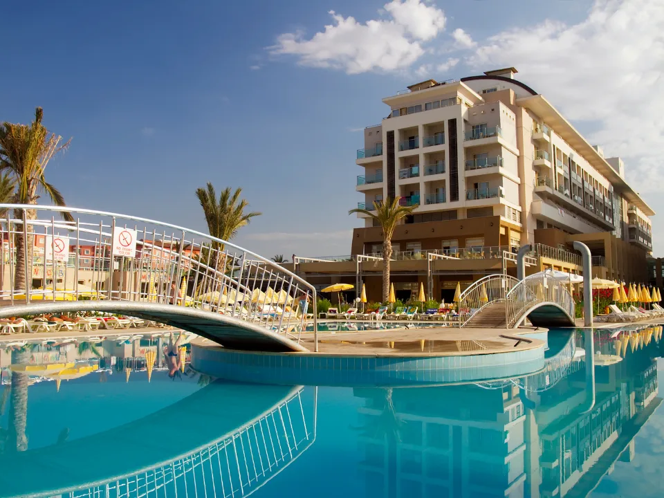Hotel operating costs surged in 2024 and continue rising in 2025, putting pressure on profit margins and management strategies.