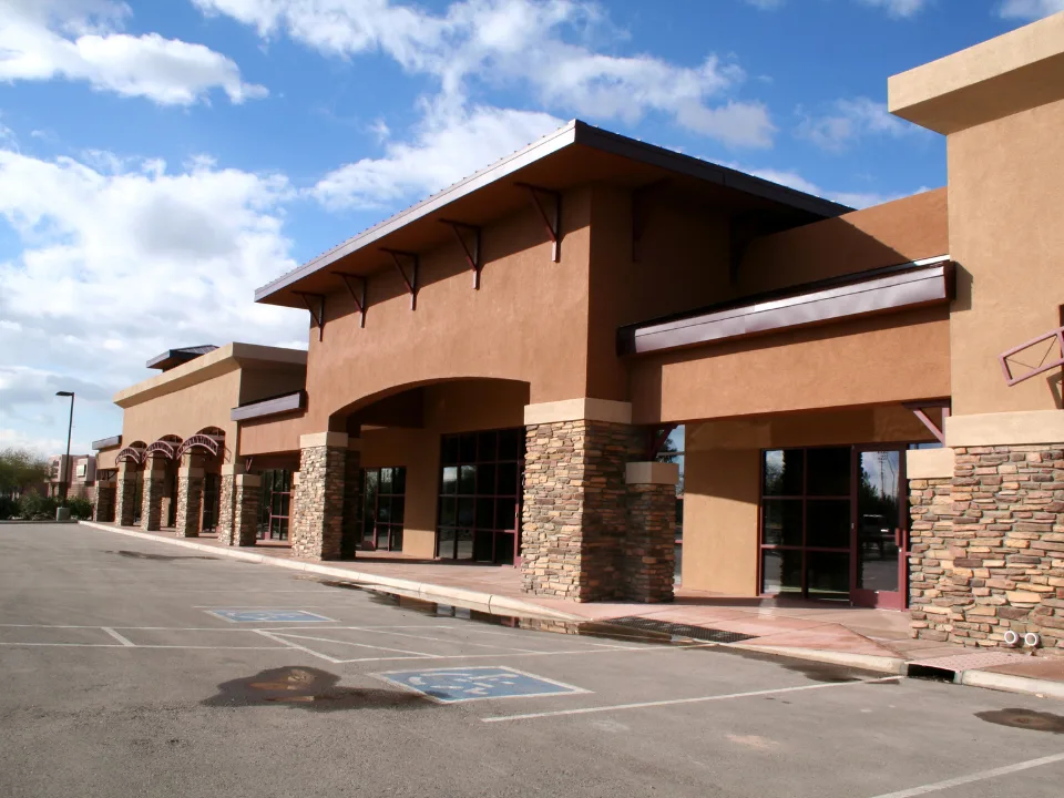 Net-lease investment rose 9% in Q1 2025 as cap rates stabilized and retail and industrial sectors drove market momentum.