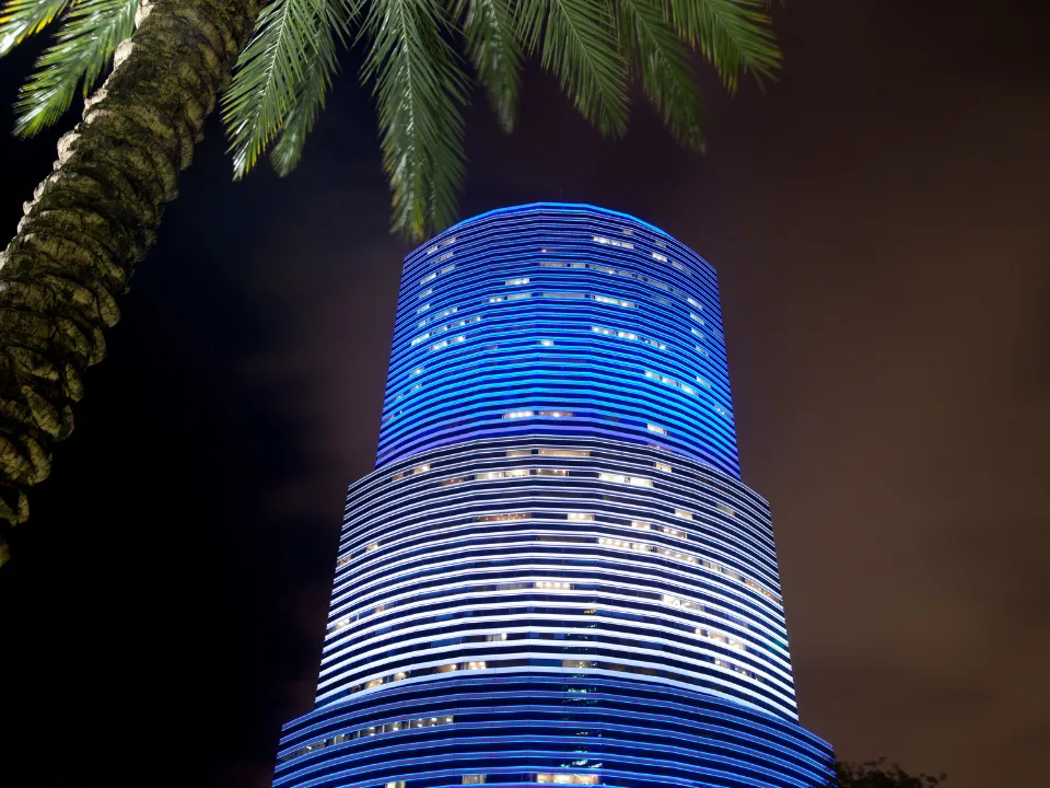 Major Food and JDS Development unveil plans for a Miami supertall tower featuring luxury residences and curated hospitality experiences.