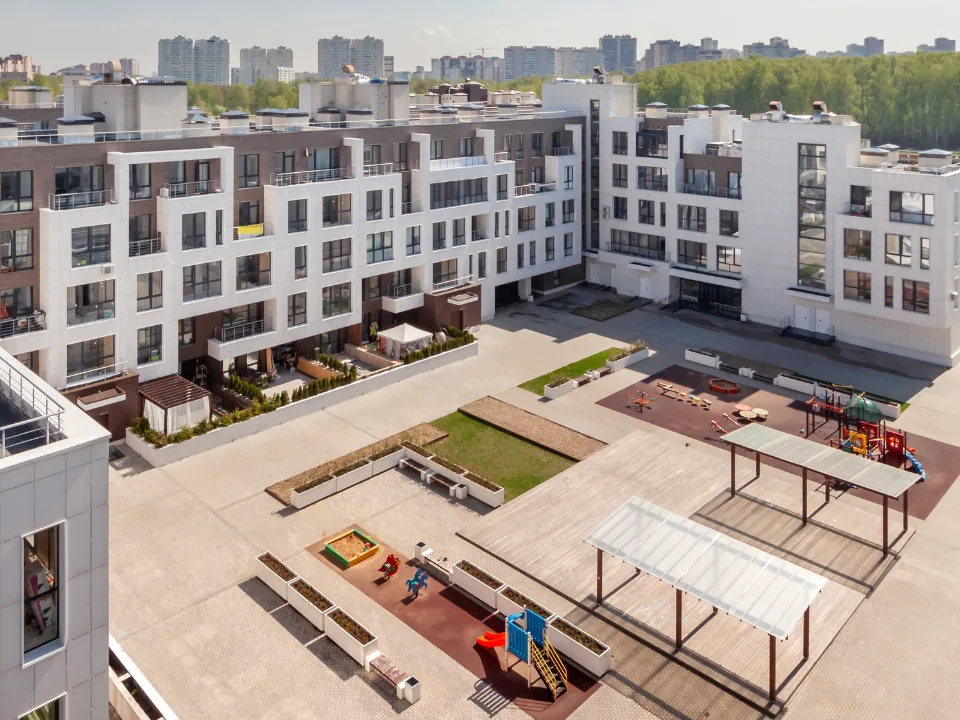 Multifamily permits in major metros converged in April, with Orlando up and Austin, Phoenix, and Atlanta seeing sharp declines.