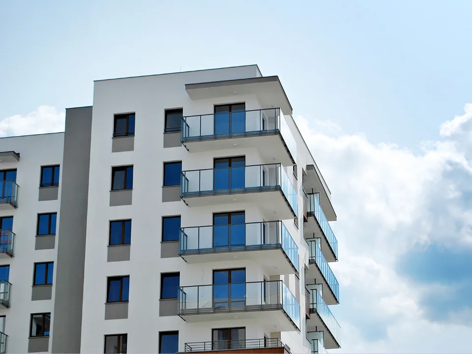 Apartment markets like Dallas and New York are booming in 2025, offering savvy investors strong opportunities for multifamily returns.