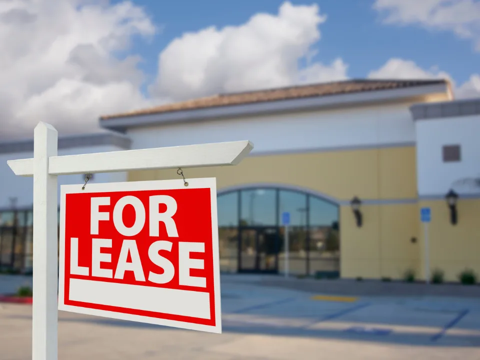 Blue Owl faces steep occupancy drop after tenant bankruptcies hit its $1B portfolio and trigger CMBS loan downgrades.