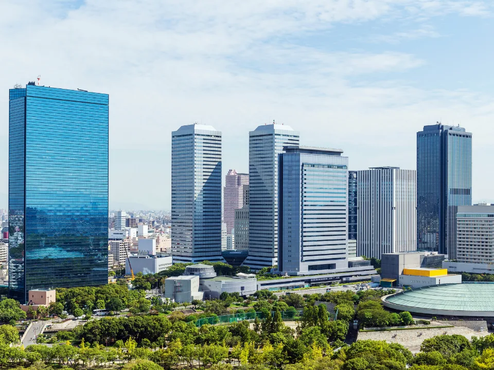 Office oversupply in the US is finally shrinking as conversions and demolitions reduce space and reshape urban real estate markets.