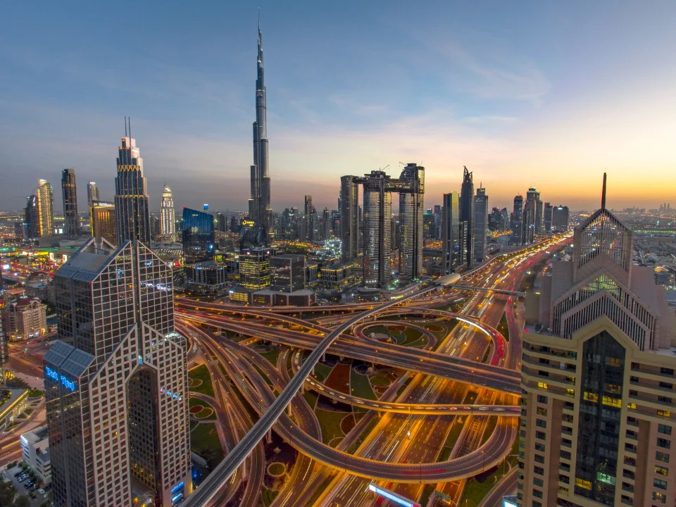 Private markets posted positive Q1 returns in 2025, with private credit, equity, and real assets showing strong performance.