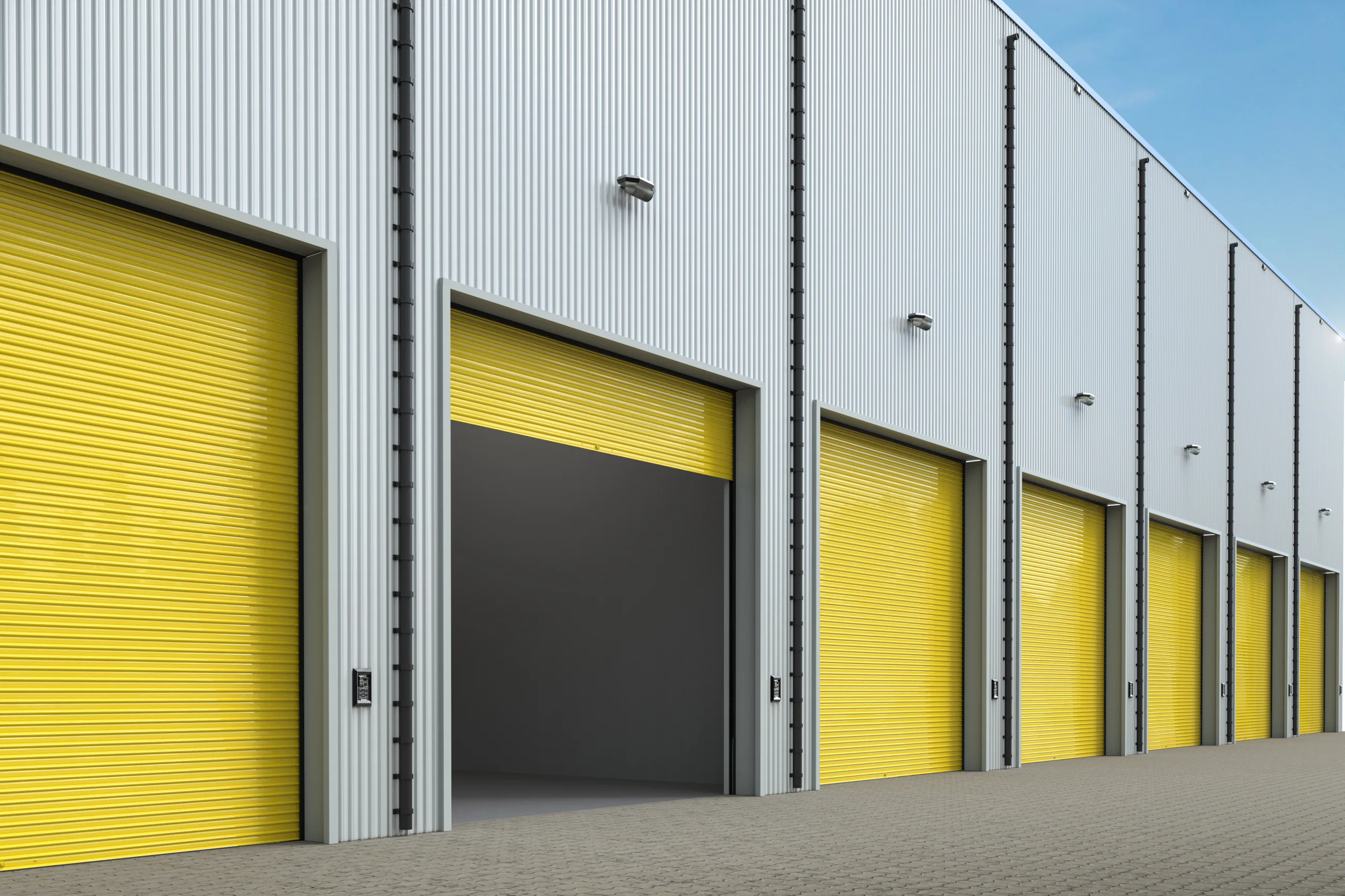 Self storage sales hit $855M in Q1 2025 as investors focus on high-demand, low-supply markets across the US.