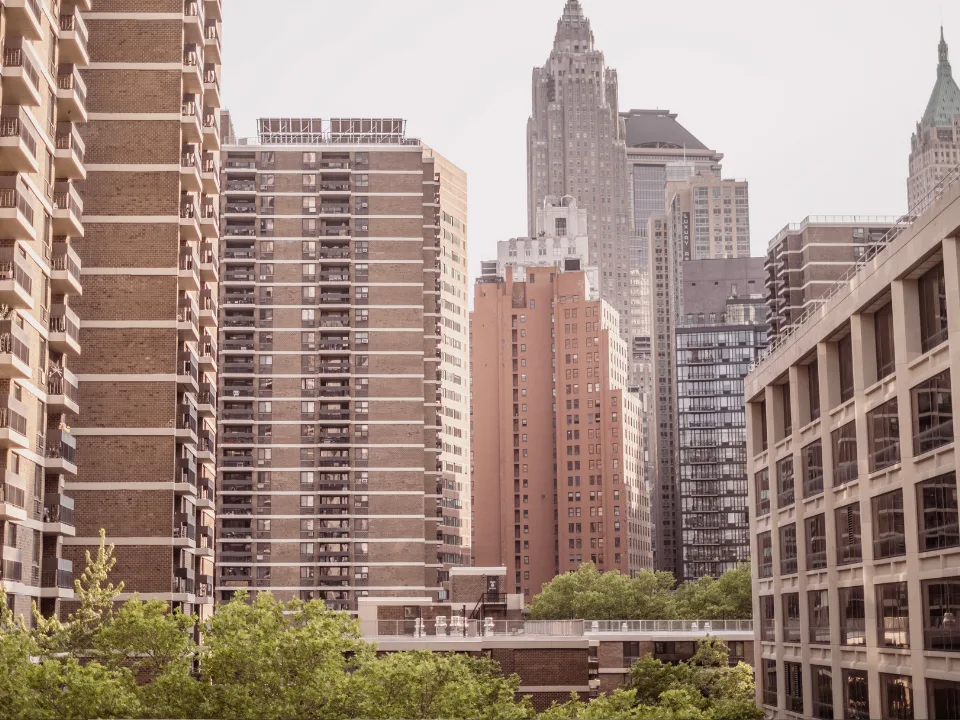 REITweek Insights 2025 highlight Sunbelt struggles, industrial delays, and early signs of a premium office recovery.