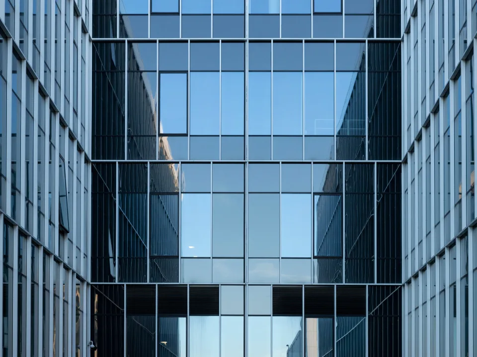 Office ownership surges as tech firms like Apple and Bet365 buy buildings to gain control and hedge against market volatility.