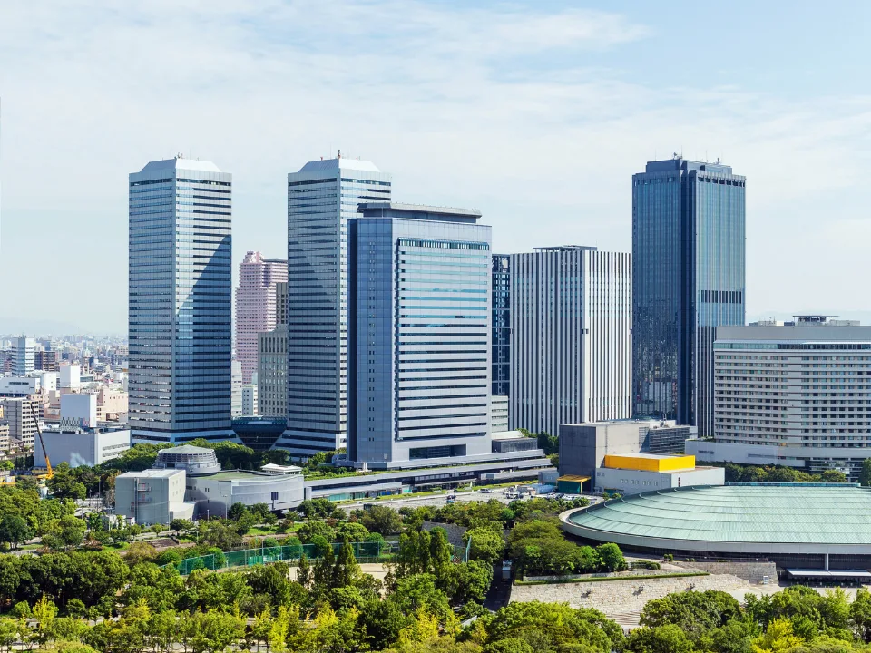 CRE risks are rising as stable data masks economic pressures, stalled pricing, and potential shocks from tariffs and market frictions.