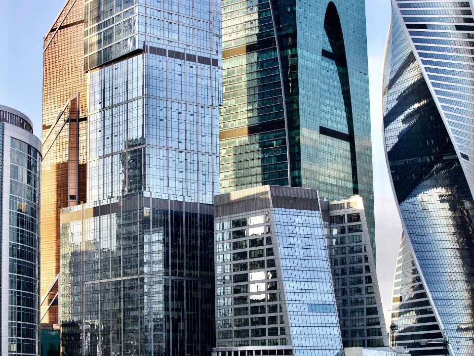 Private Credit Surges as MM and CRE CLOs Gain Ground