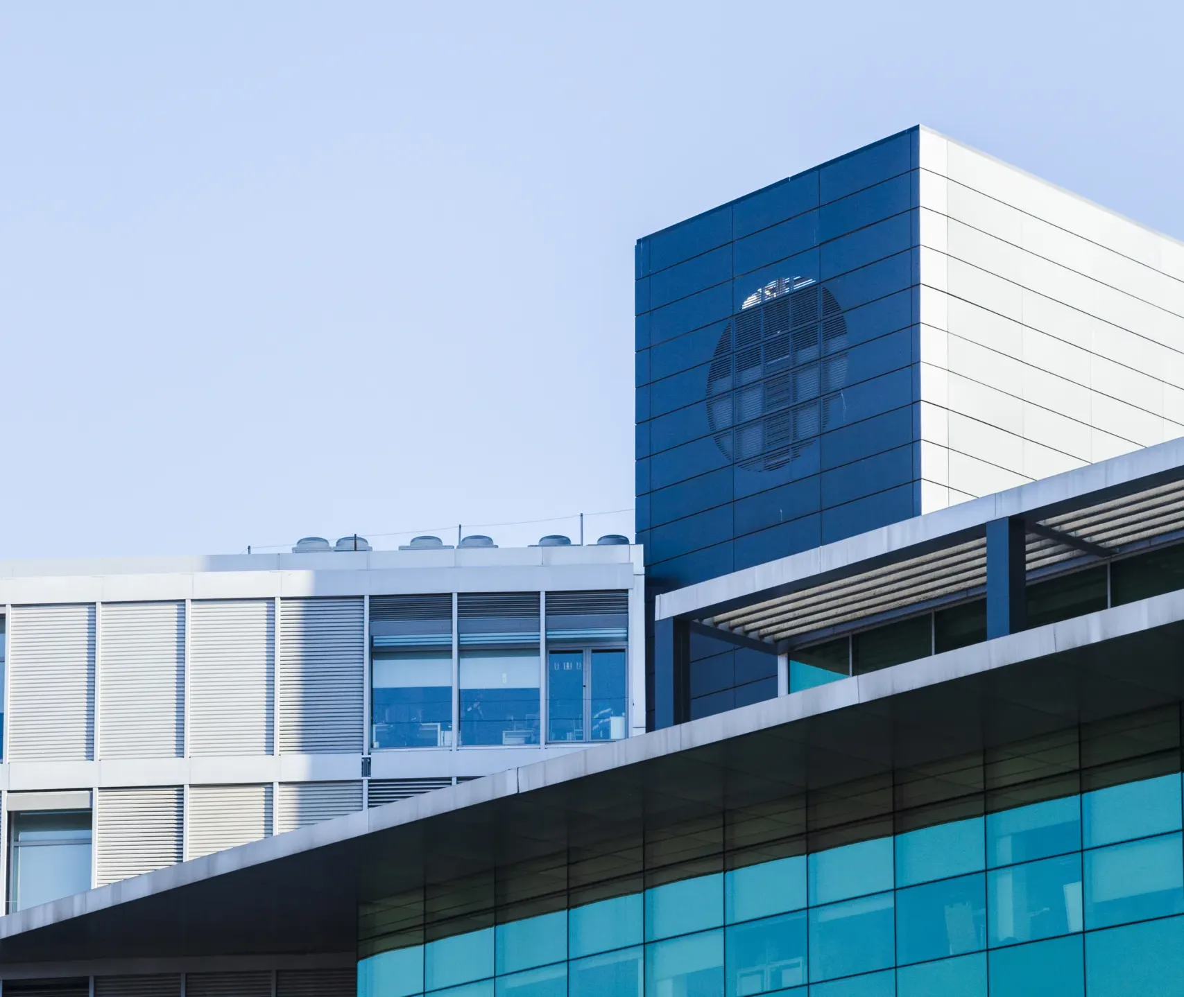 Biotech recovery shows promise as major drugmakers boost US leasing and manufacturing investments in key life science hubs.