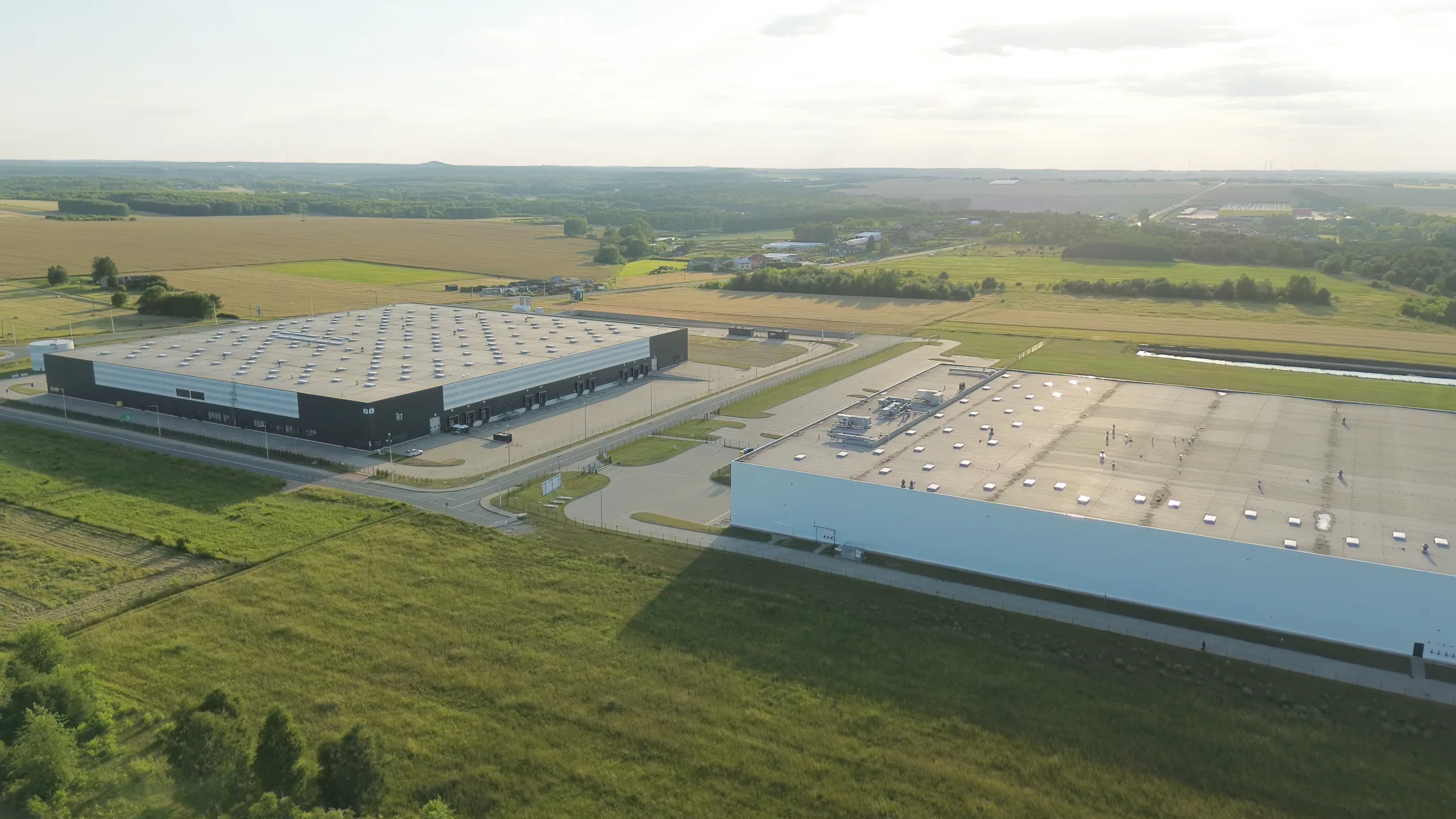 Warehouse vacancy hits an 11-year high in Q2 2025 as leasing slows and new supply floods the US industrial market.