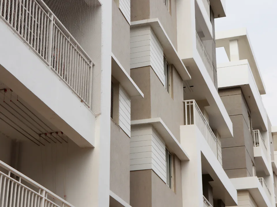 Rent growth holds steady but slows as apartment fundamentals remain strong across key US markets.