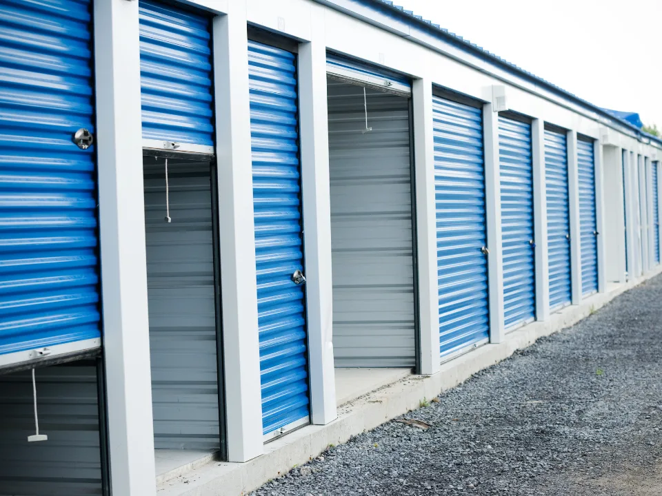 Self storage lending demand stays strong in 2025 as lenders tighten underwriting and focus on risk management.