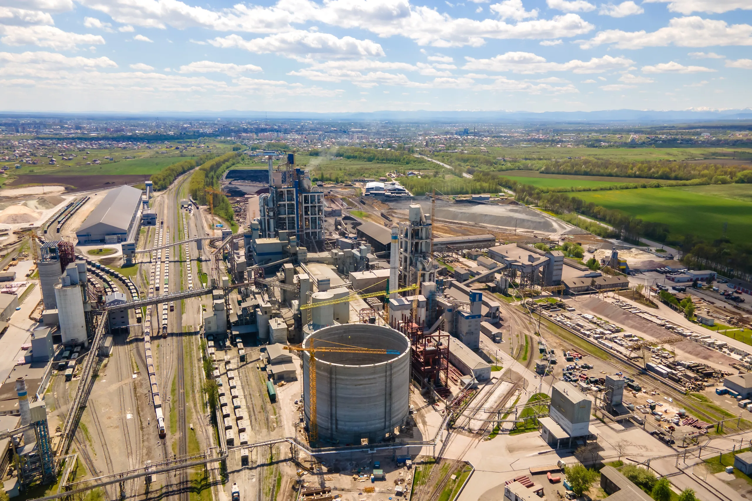 Sixth Street offers $1.07B to acquire Plymouth Industrial REIT, aiming to expand its footprint in the industrial real estate market.