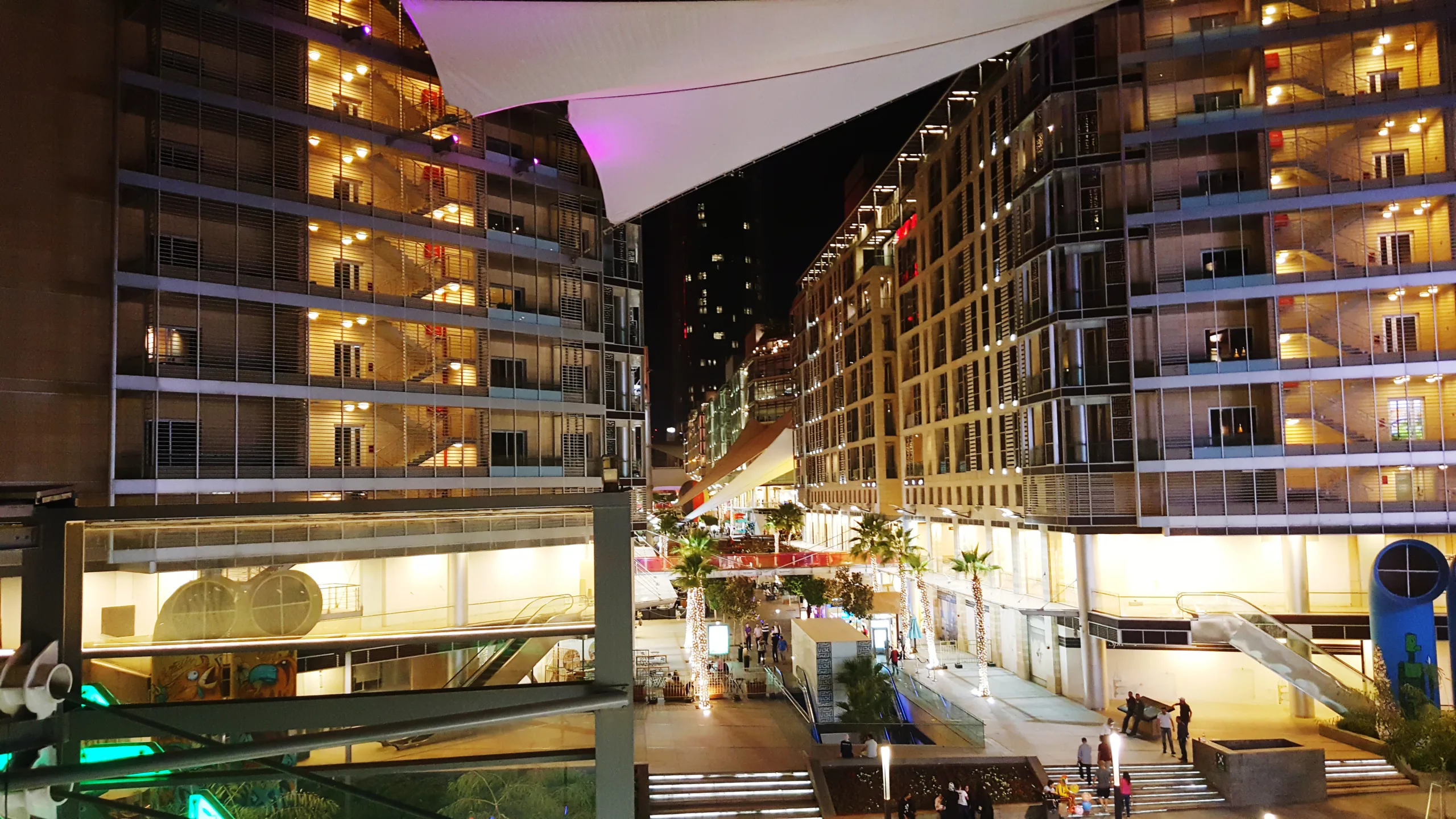 Hotel sales declined in H1 2025 as economic uncertainty and elevated rates slowed deals despite strong luxury segment performance.