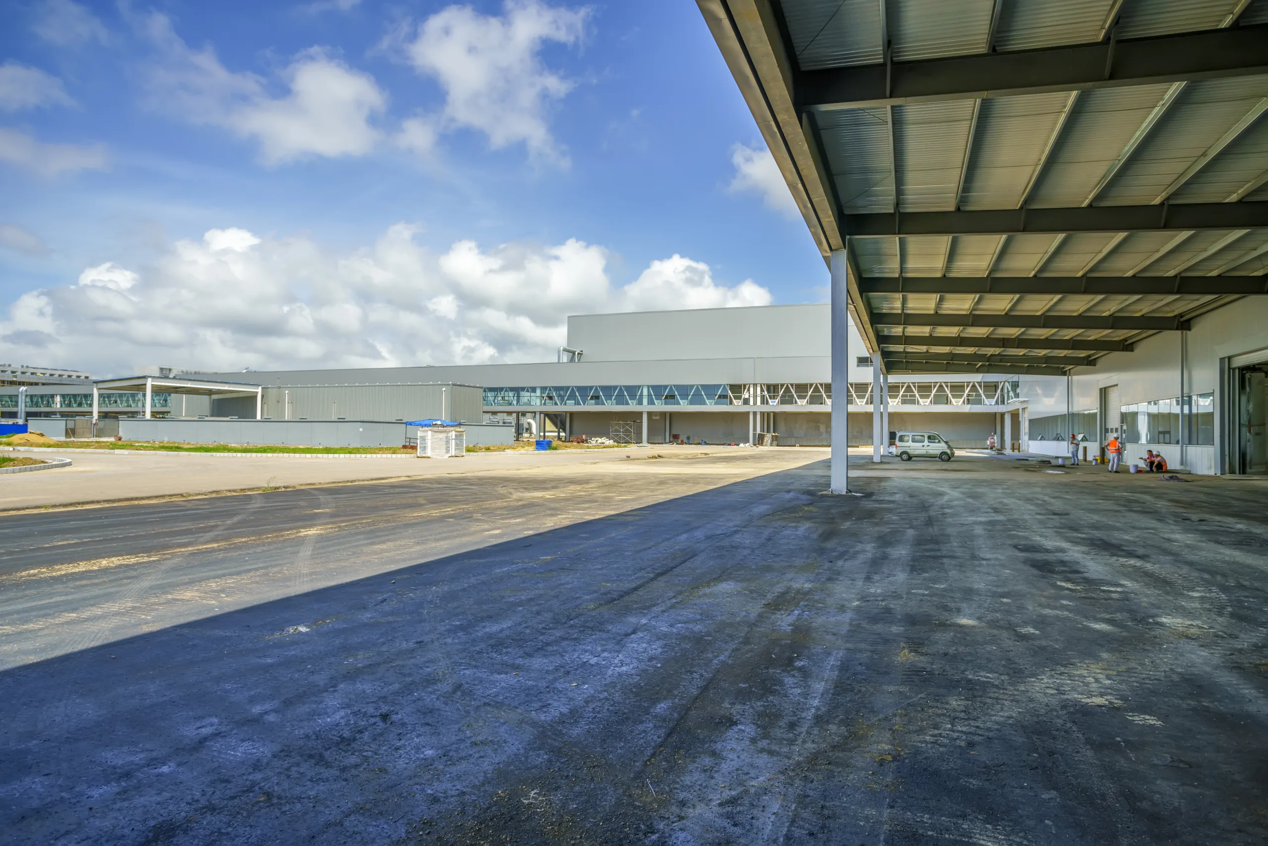 Cold storage facility in Kansas City connects to CPKC rail, marking a new era for cross-border logistics and industrial development.