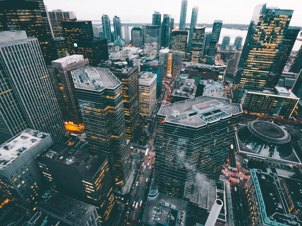 High-value commercial real estate rose again in August, signaling renewed investor interest, while smaller assets still face pricing pressure.