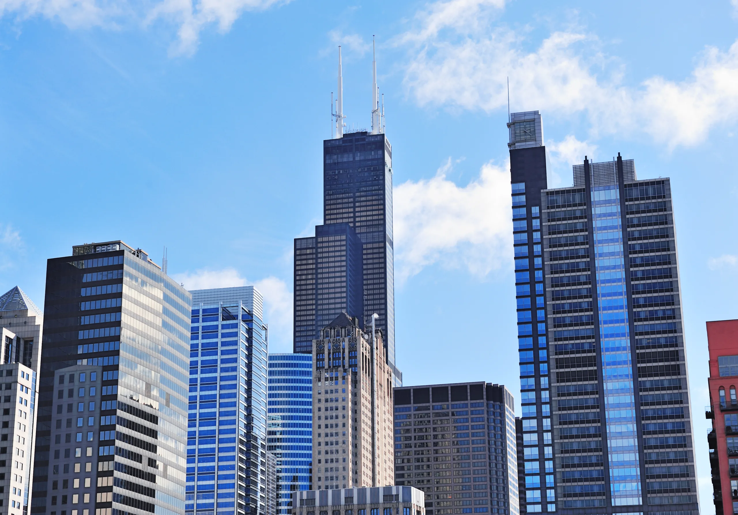 CRE prices stalled in Q2 2025 as tariff uncertainty and high rates impacted valuations across office, multifamily, and lodging sectors.