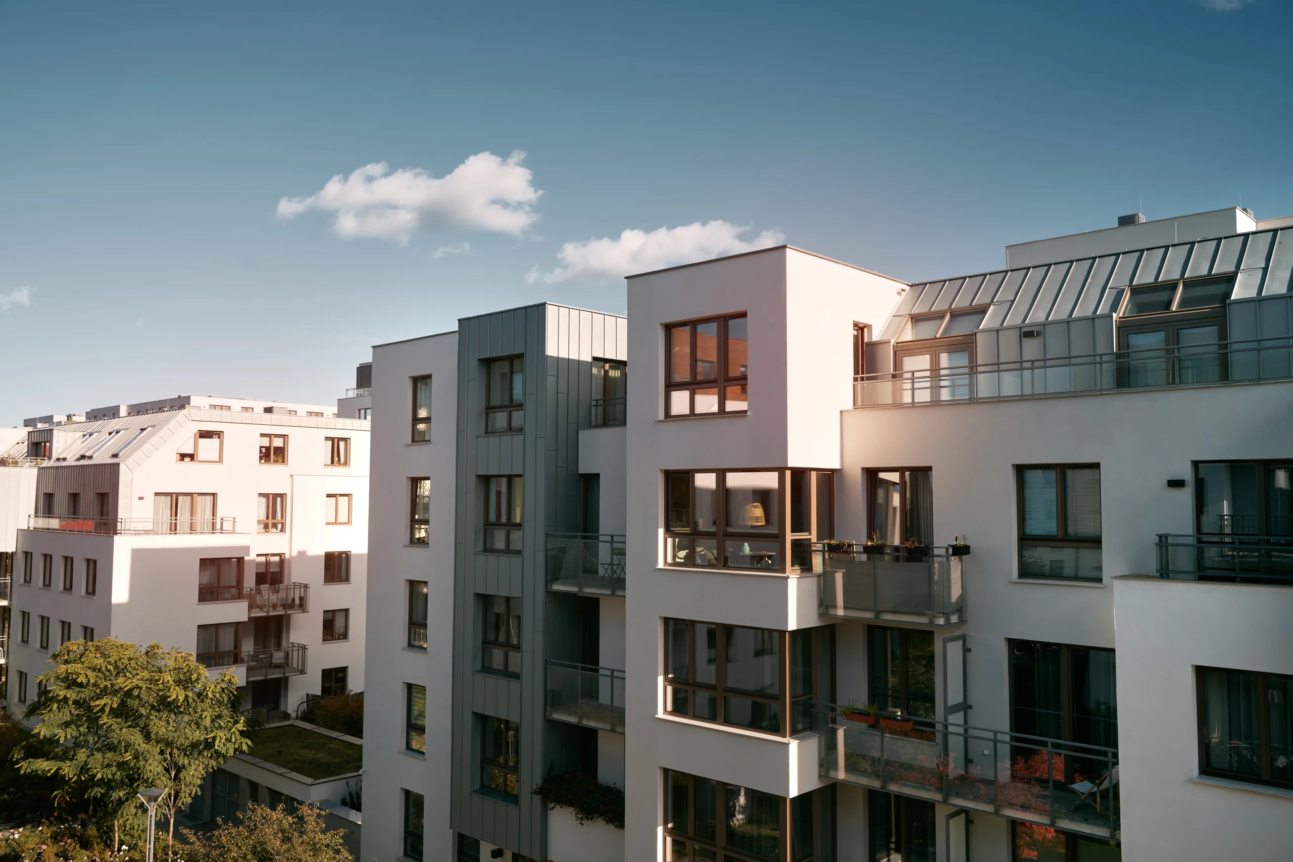 Affordable housing crisis tackled as Manulife and TruAmerica launch $1B JV, acquiring 6K units to expand nationwide.