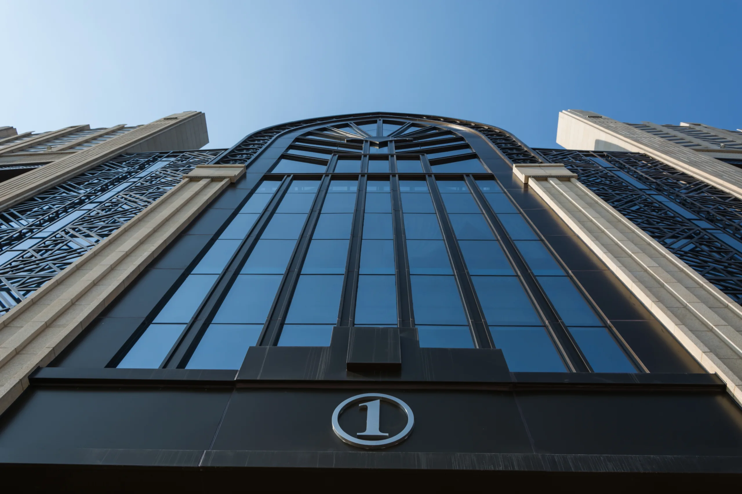 Refinancing risk grows as 63% of bank CRE loans mature in 2025, raising concerns over high rates and tighter lending conditions.