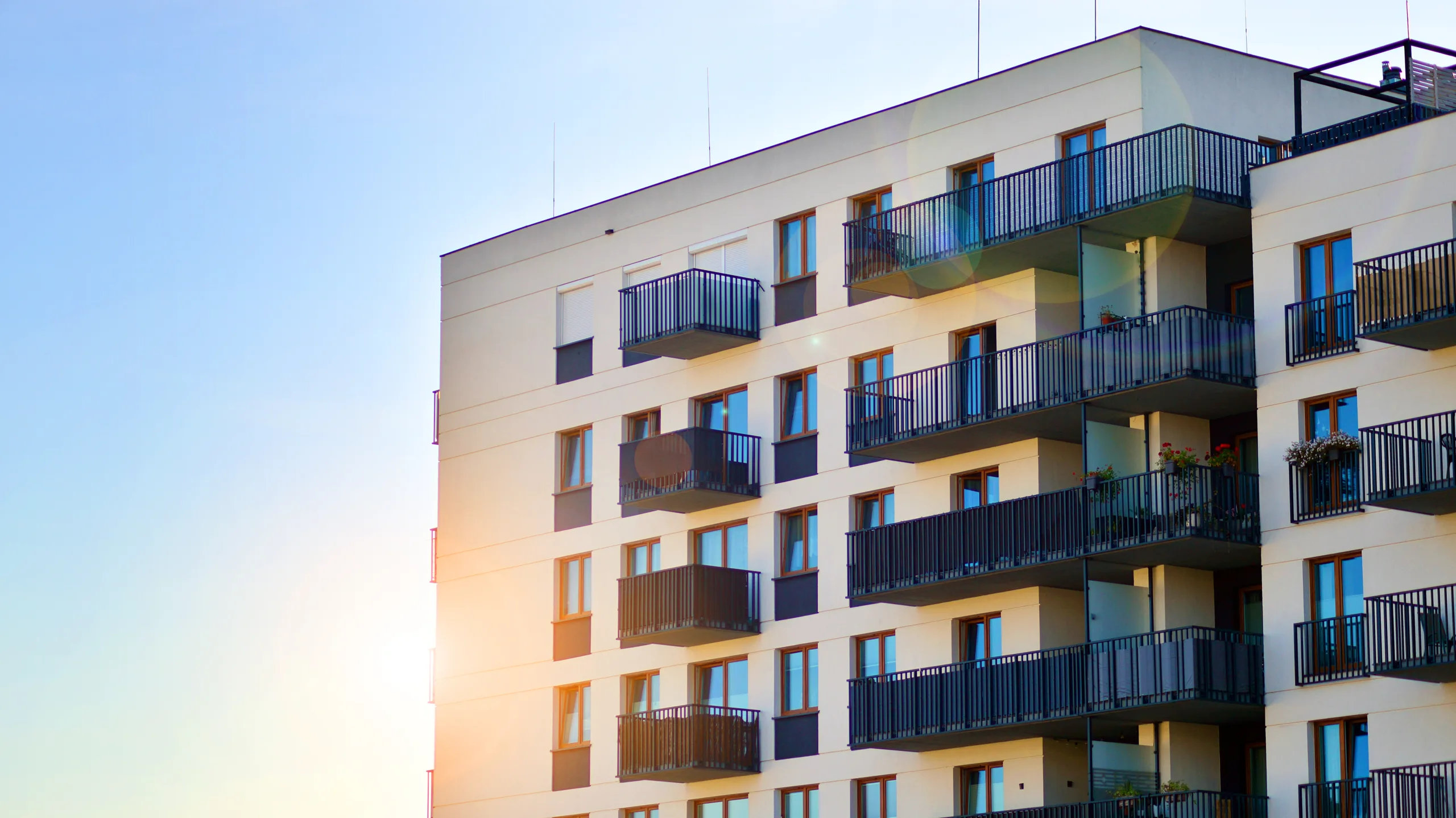 Household mobility dropped to a record low in 2024, with fewer Americans relocating as housing costs continue to rise.