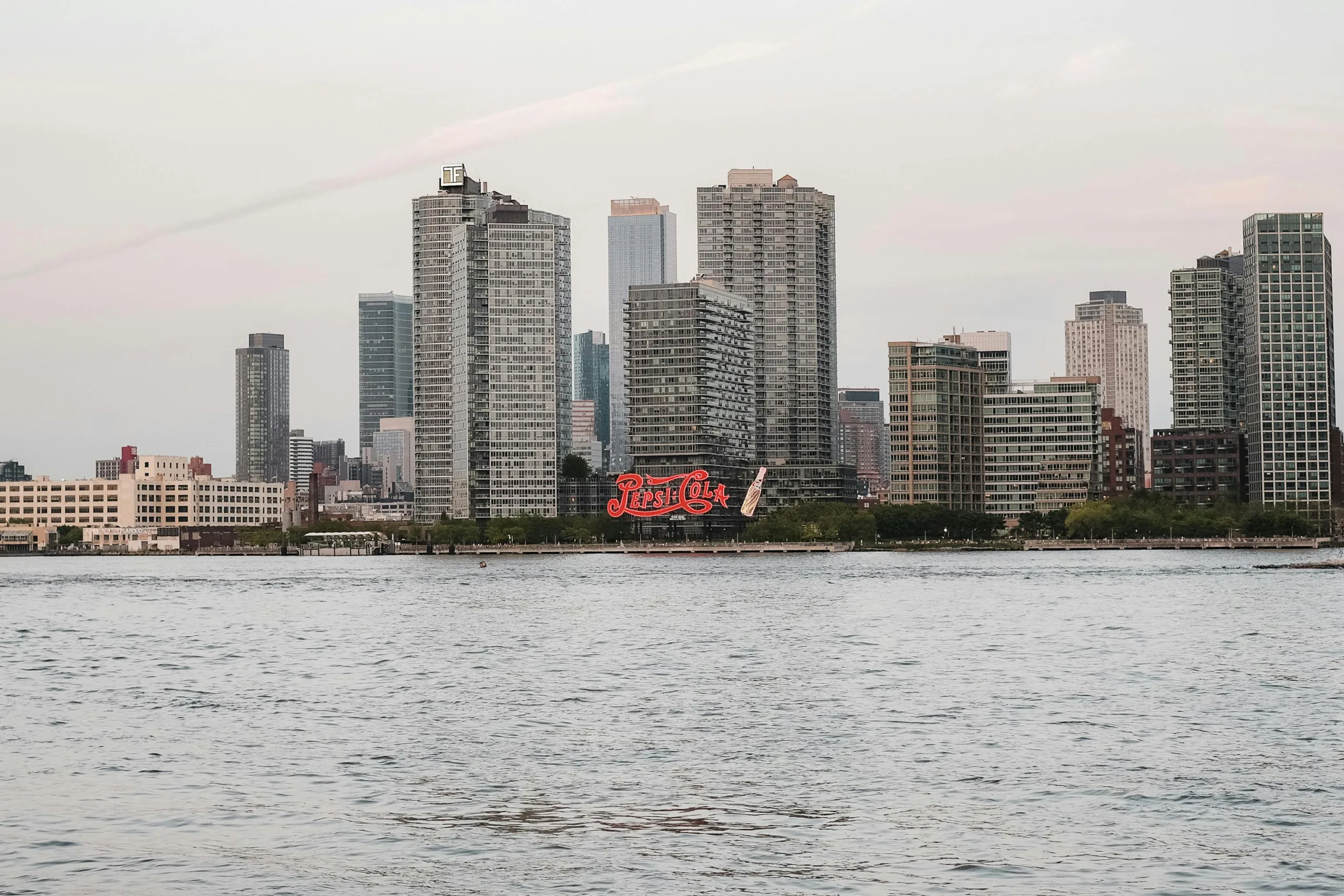 OneLIC Rezoning advances with CPC approval, bringing 14,700 homes and 4,300 affordable units to Long Island City.