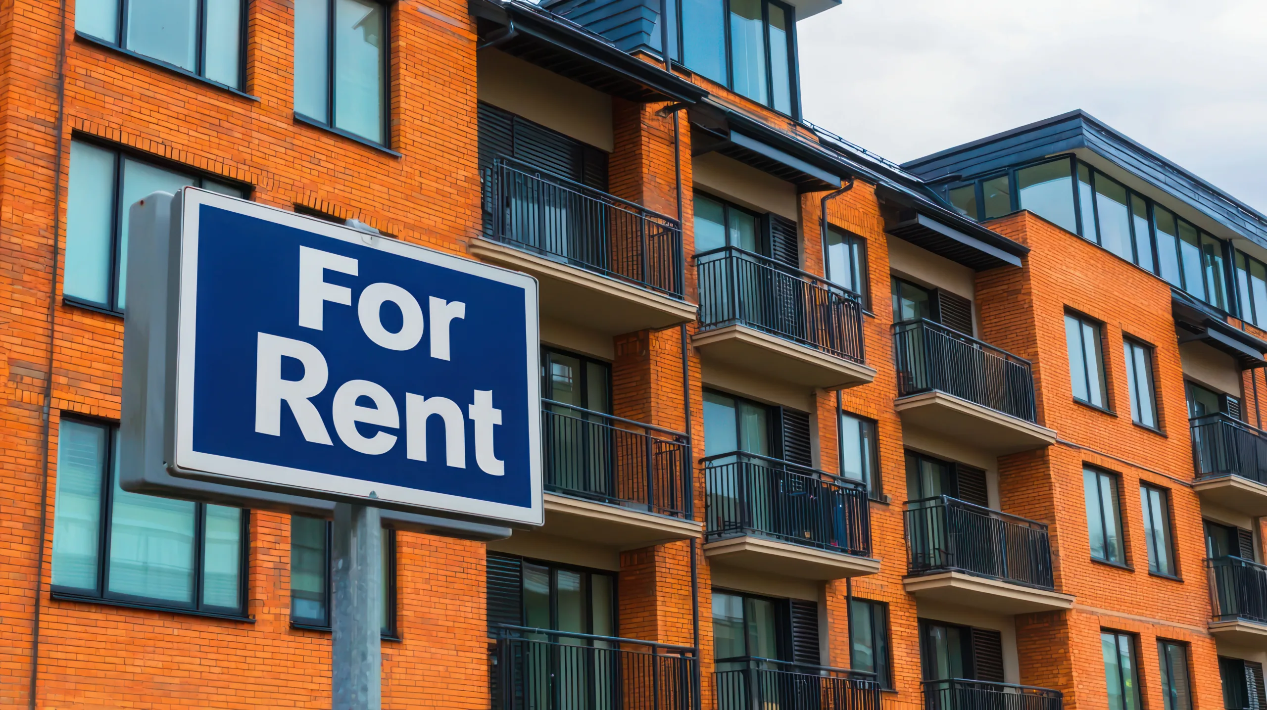 Short-term rentals grow in suburbs with larger homes, but hotels remain competitive in urban markets through guest satisfaction.