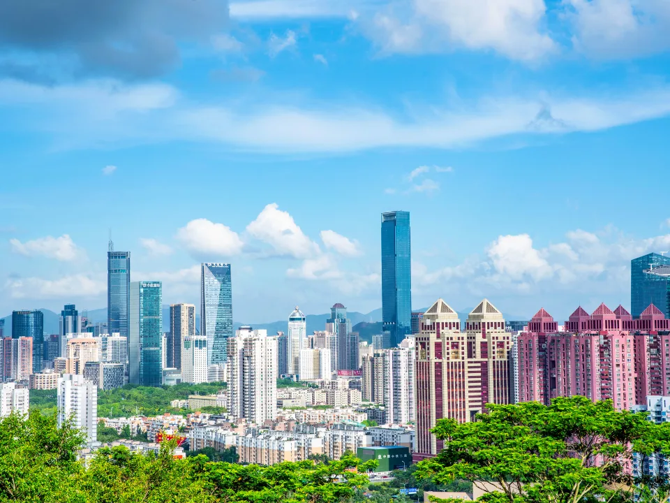 CRE Outlook 2026 shows investor optimism rising despite market uncertainty, with new capital and tech reshaping the real estate landscape.
