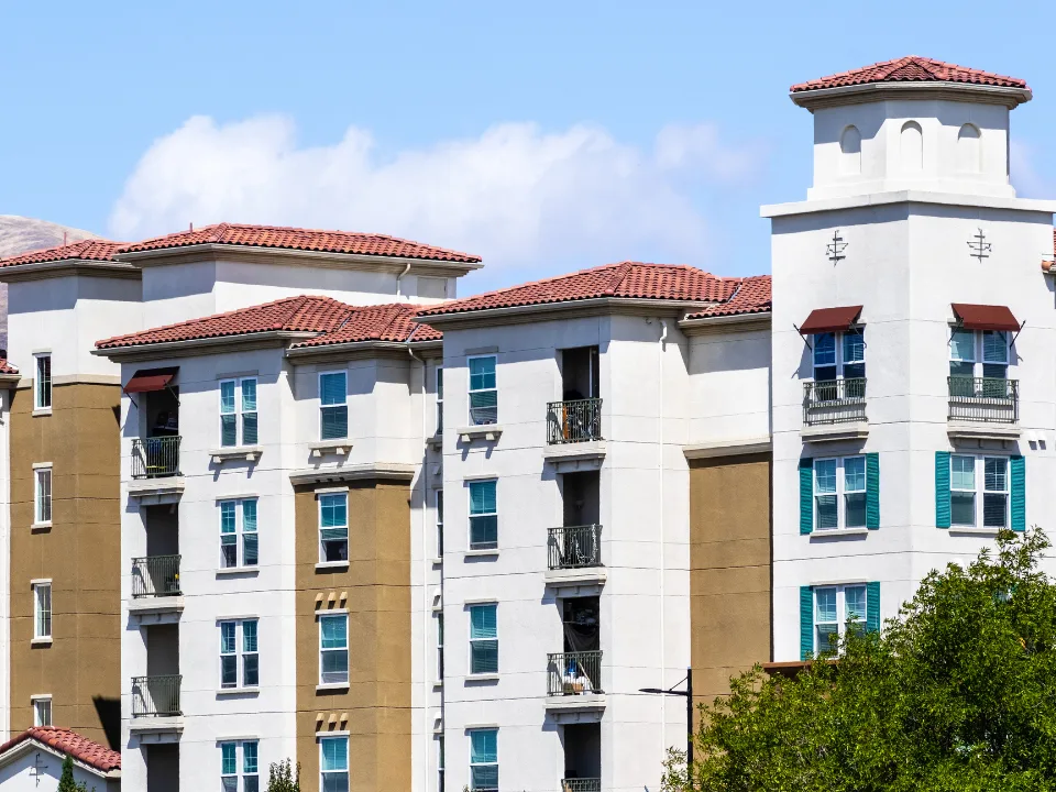 US multifamily rents fell $6 in September, the sharpest drop since 2009 amid rising supply and weaker demand.