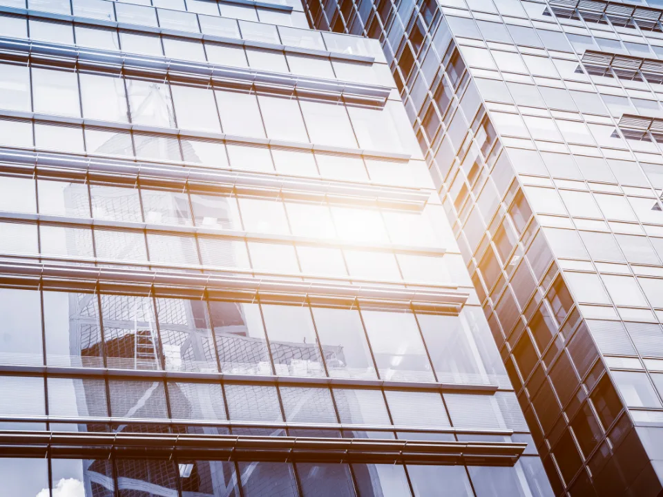 CRE volumes rose 17% in Q3 2025, signaling market momentum and growing investor confidence in US commercial real estate.