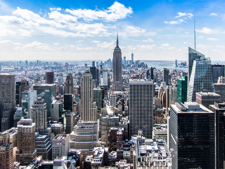 Mamdani mayor bid sparks debate in NYC real estate as industry braces for progressive policy shift amid mixed outcomes in other cities.