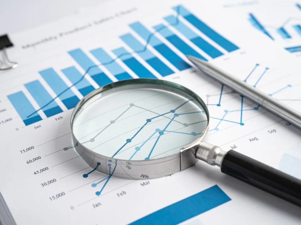 The Fed’s October minutes point to steady CRE lending and strong CMBS issuance, even as delinquencies remain elevated in some sectors.