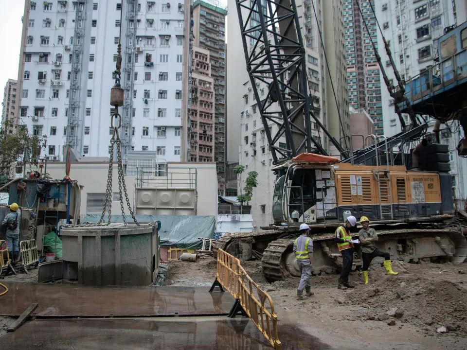 Multifamily construction times edged down in 2024, though timelines remain long and vary widely by building size and region.