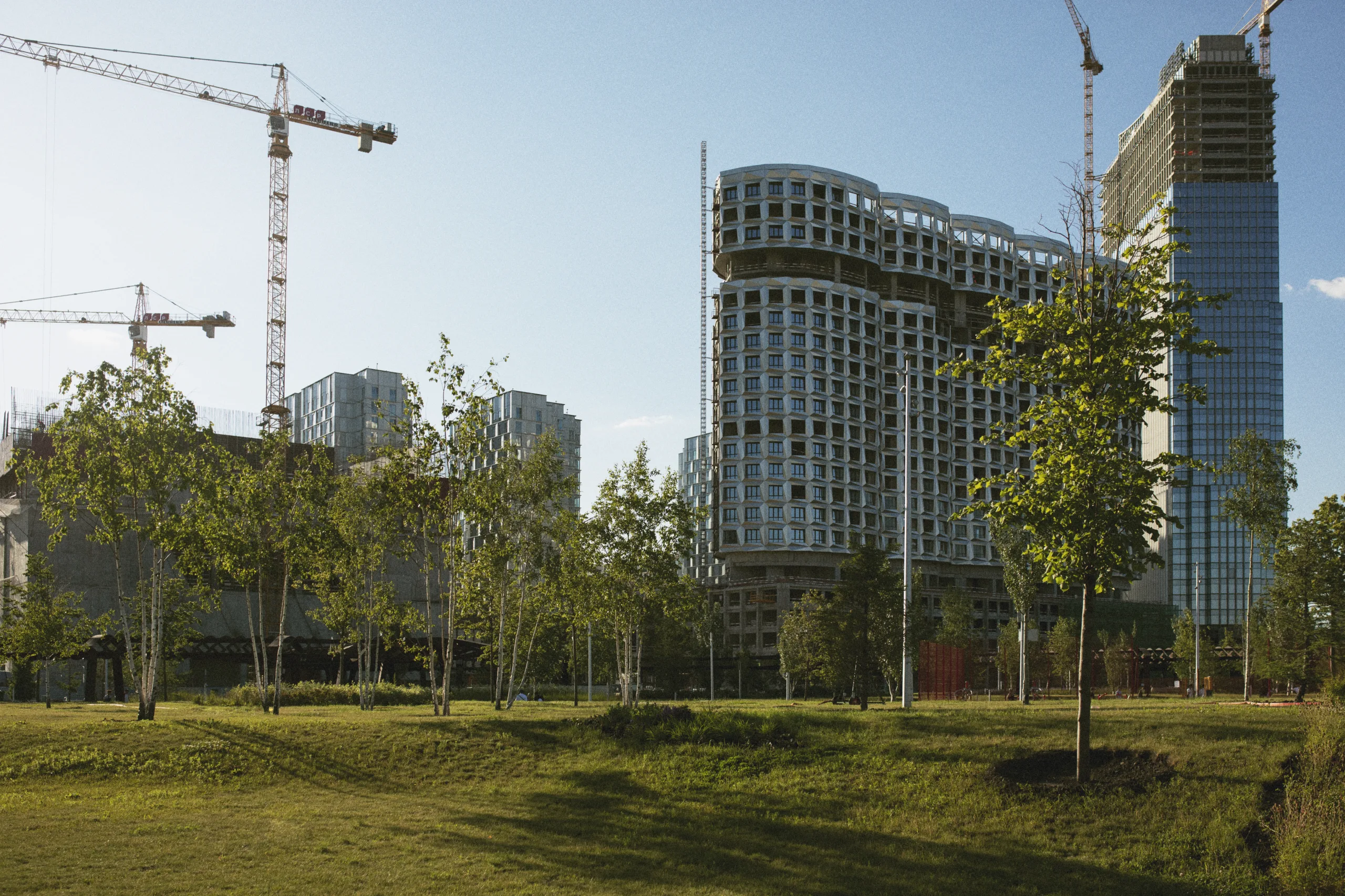 Tenant buildouts grow costlier in 2025 as tariffs and inflation strain budgets while allowances lag behind construction pricing.