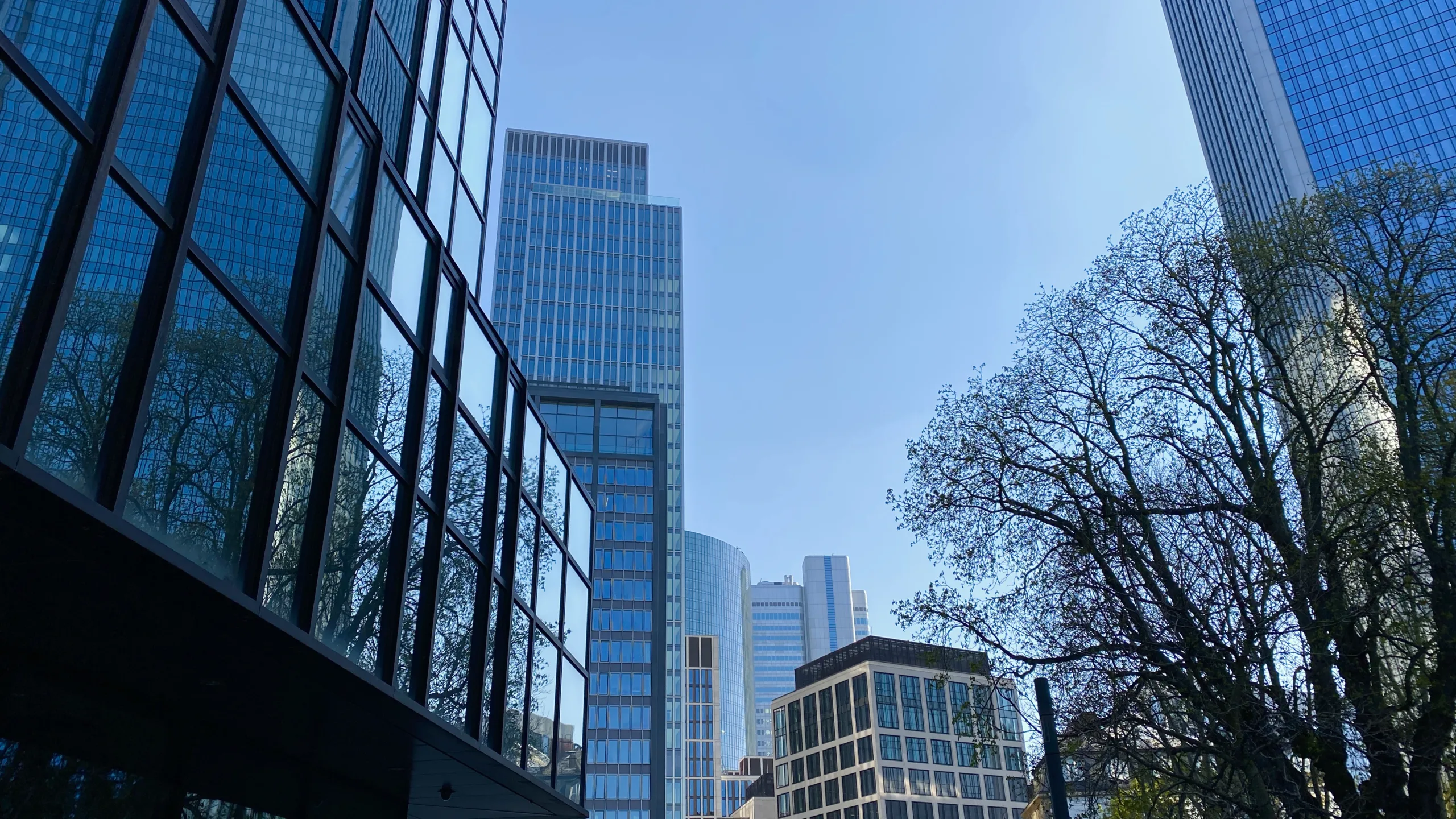 Oksenholt challenges City REIT leadership and urges shareholders to reject Elliott’s undervalued takeover offer.