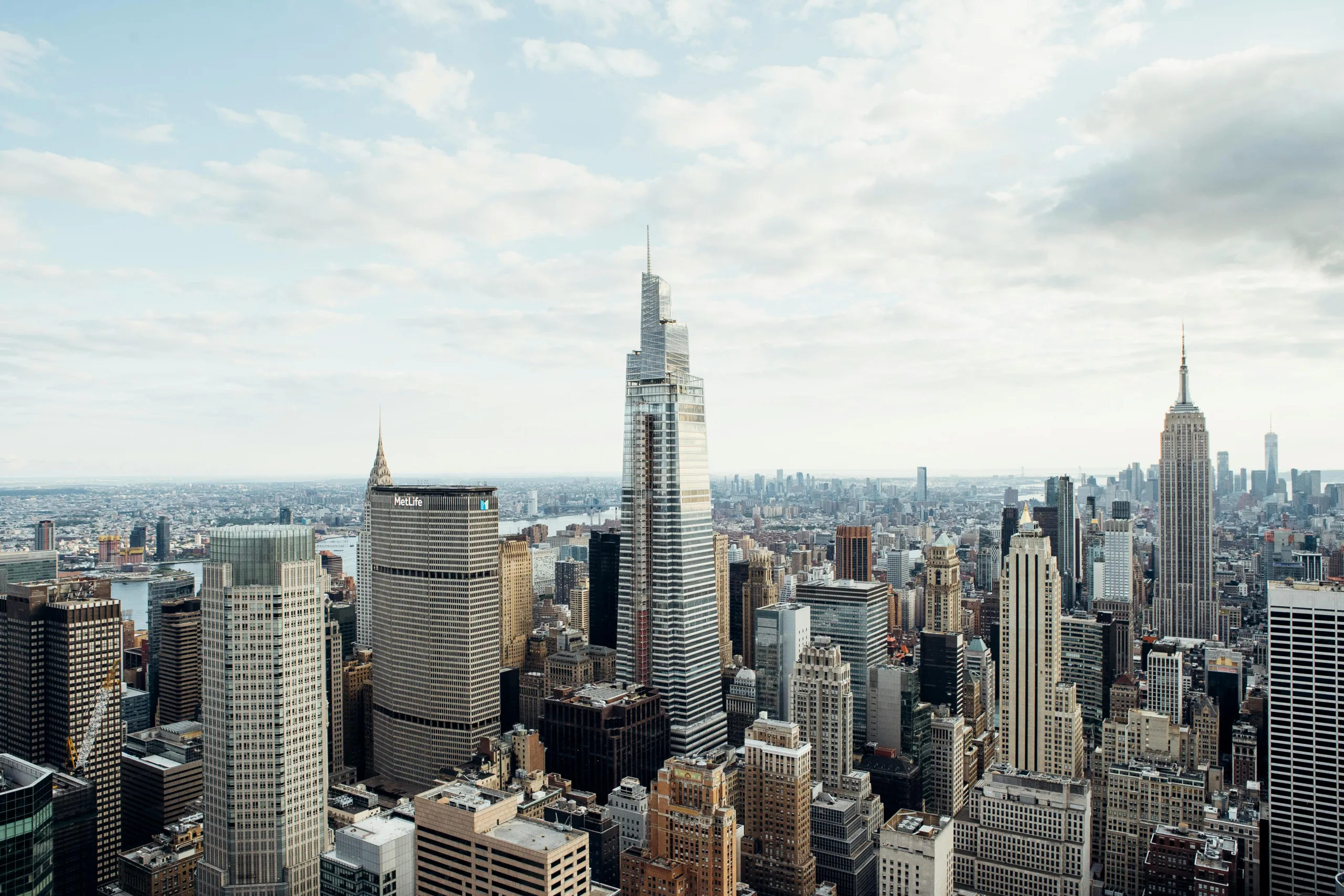 Midtown office market gains steam with C.V. Starr nearing major lease at BXP’s 343 Madison Avenue tower in Manhattan.