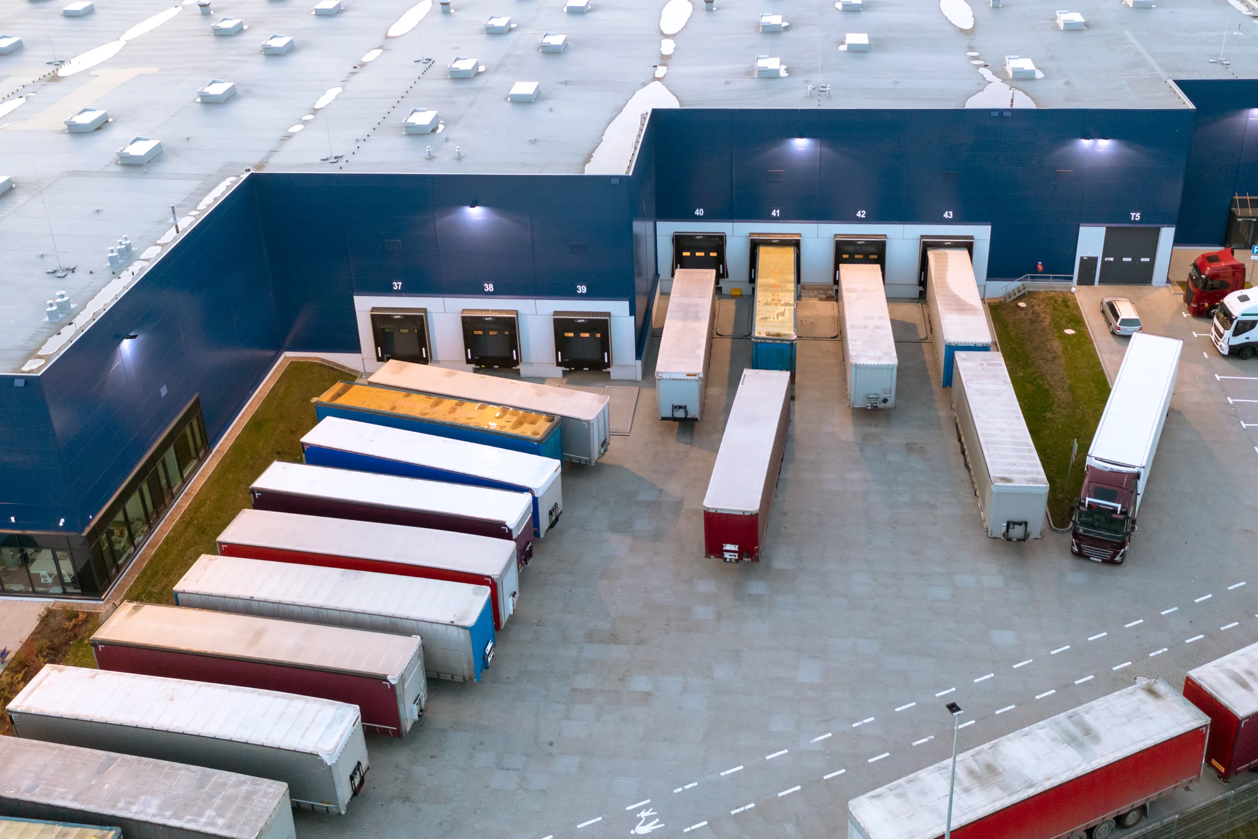 Prologis advances SF Gateway, a 1.6M SF logistics hub, highlighting renewed confidence in San Francisco’s industrial market.