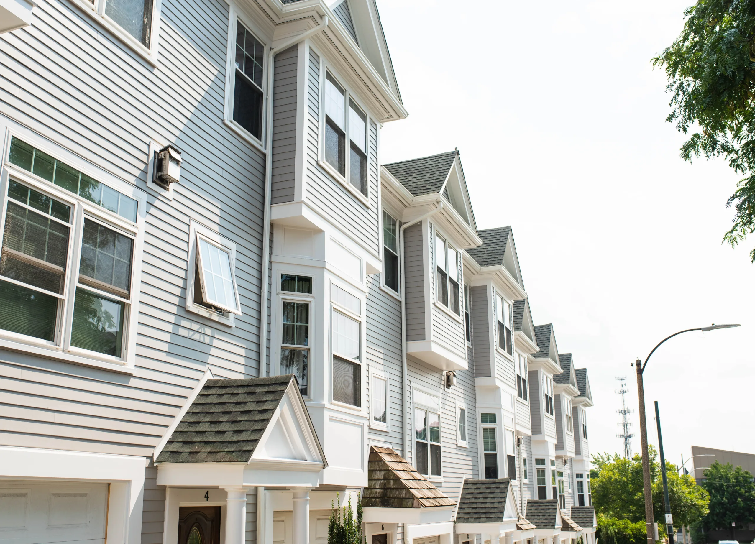 Rental market trends in 2025 reveal rising apartment sizes, record office conversions, and Gen Z mobility shaping demand.