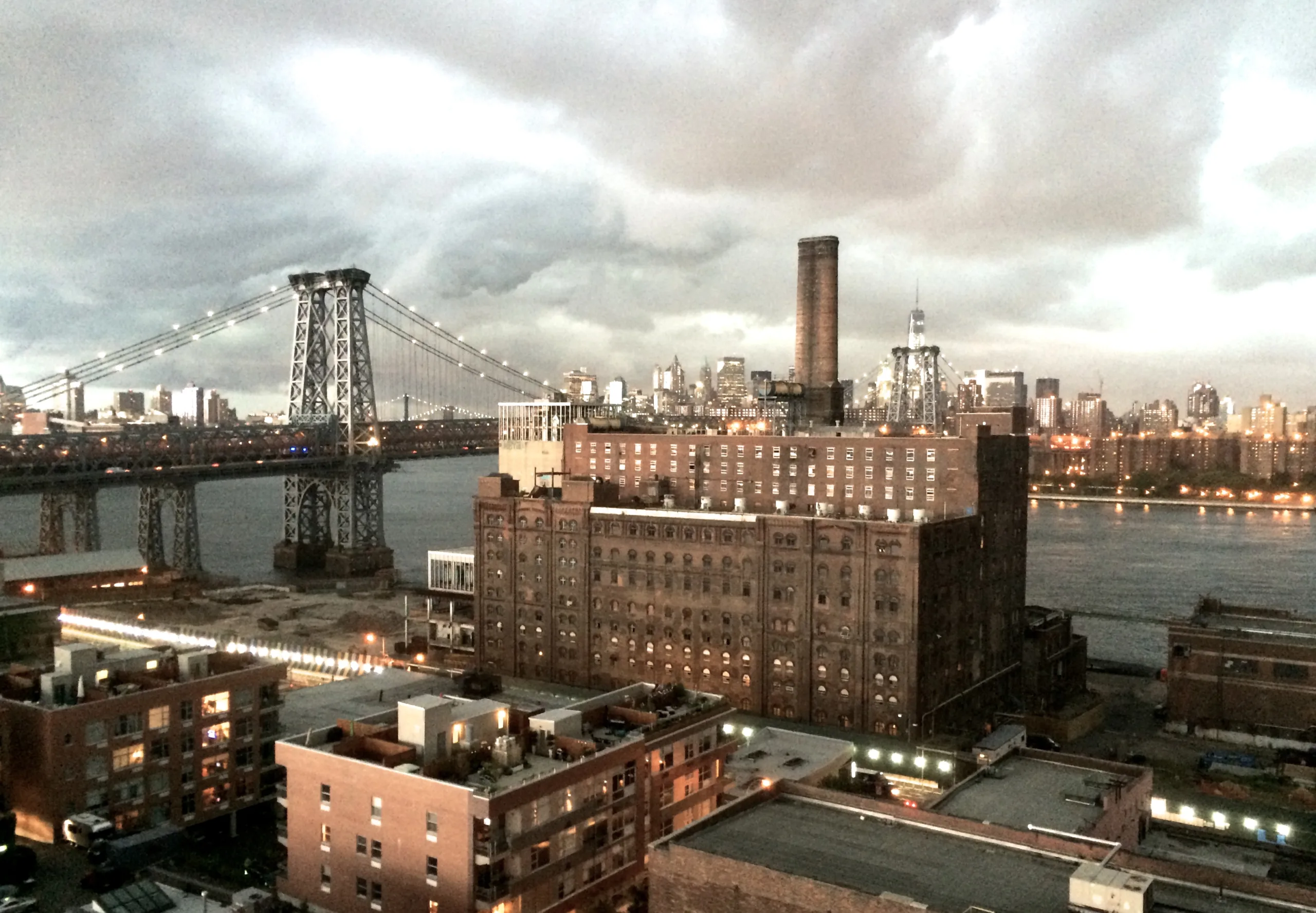 Industrial leasing in NYC outer boroughs hits record highs in Q3, but rising vacancies point to ongoing supply challenges.