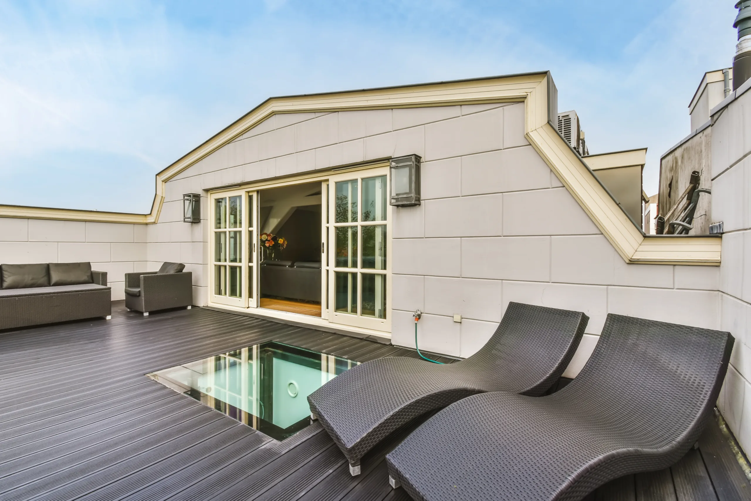 Luxury rentals are being customized by tenants with landlord approval, adding value and boosting long-term tenant retention.