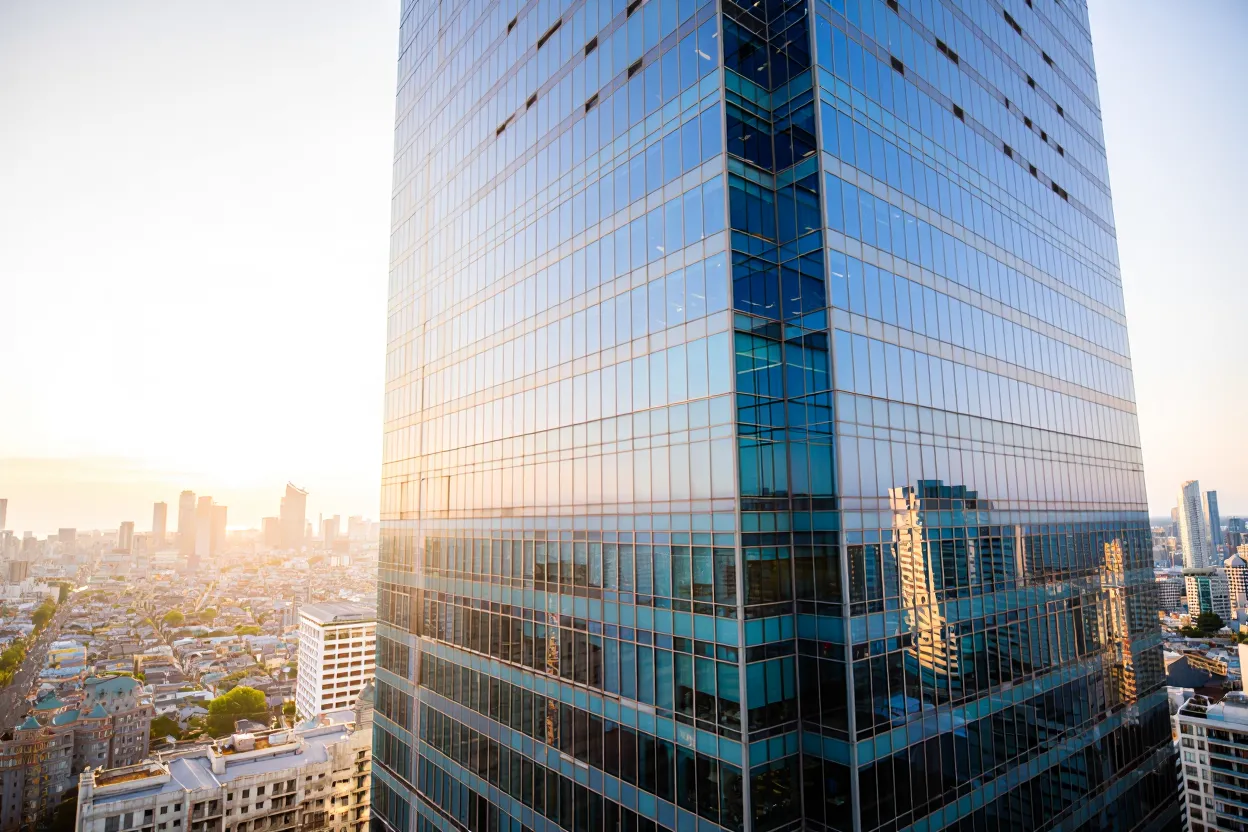 Premium office demand drives BXP's leasing surge, with strong Q4 activity and a robust pipeline supporting 2026 growth.