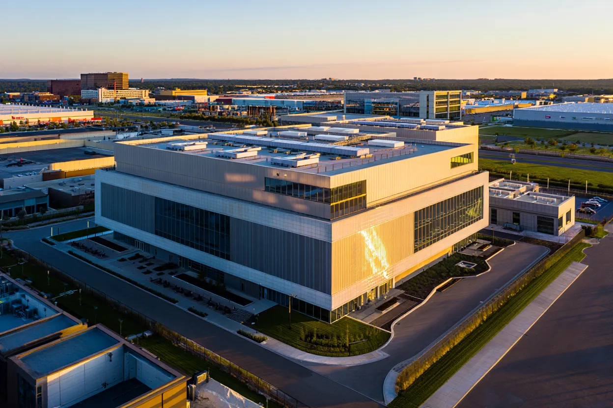 Data center fundraising led CRE’s rebound in 2025, making up 37% of capital raised as investor momentum returned to the sector.