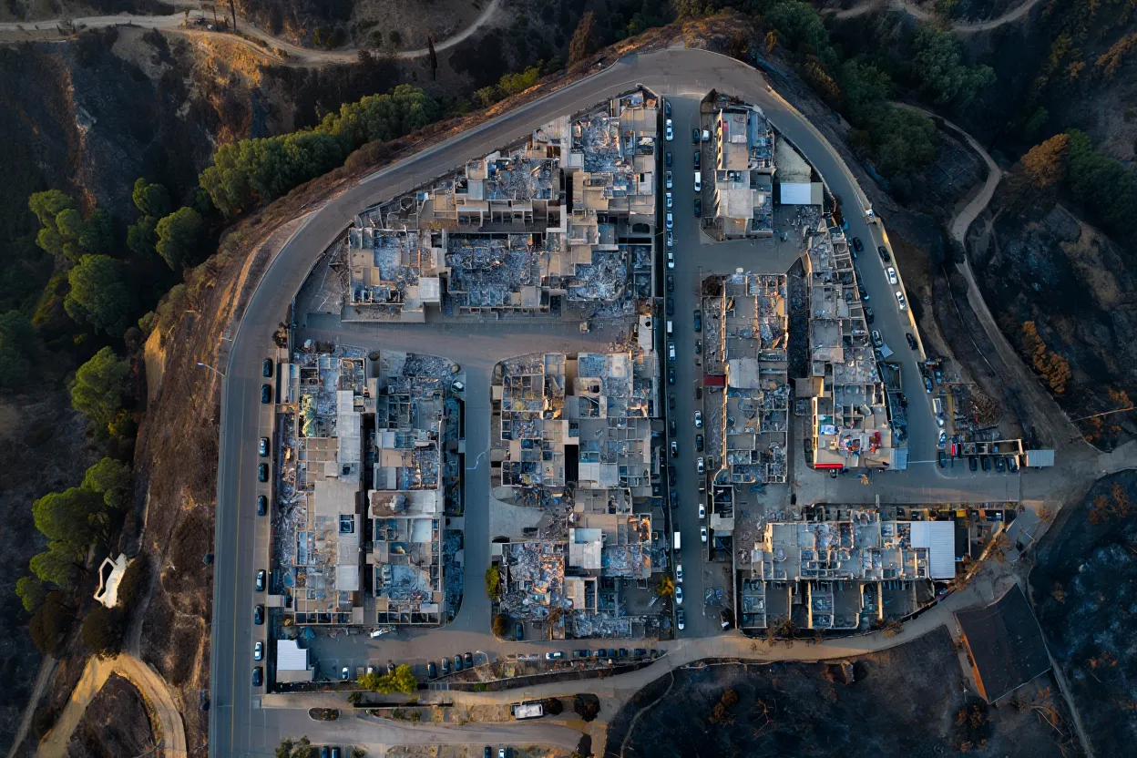 Condo insurance shapes recovery in Palisades after fire. Insurance policies ultimately determined rebuilding or sale for two LA communities.