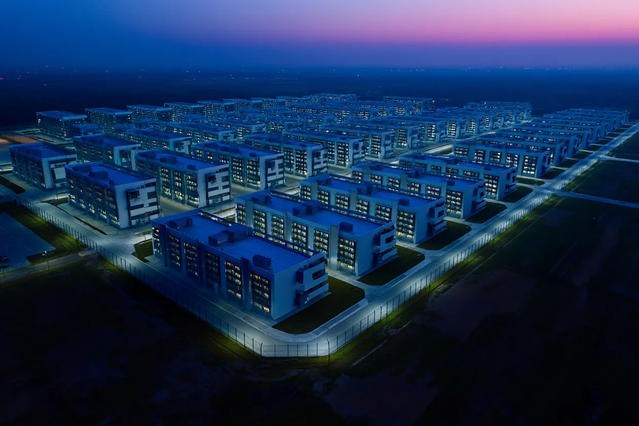 Tech giants hold $662B in off-balance-sheet data center leases, raising transparency concerns as AI-driven commitments surge.