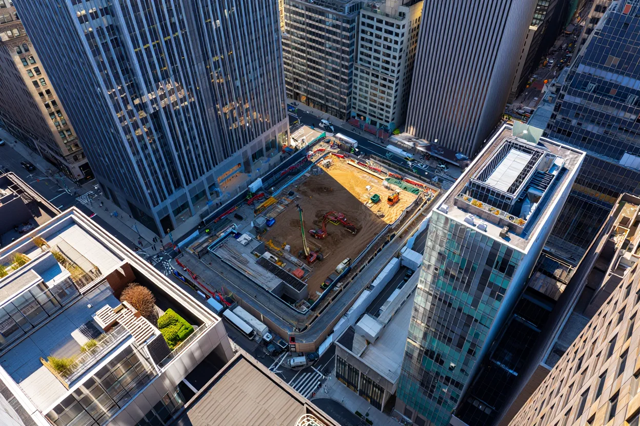 Park Avenue office project advances as Ken Griffin acquires a 60% equity stake in the 1.9M SF redevelopment at 350 Park Avenue.