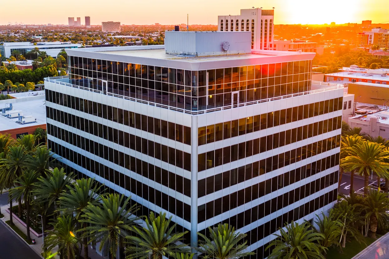 Sun Belt expansion fuels Apollo's growth as the firm seeks a second headquarters in Texas or Florida to tap new talent pools.