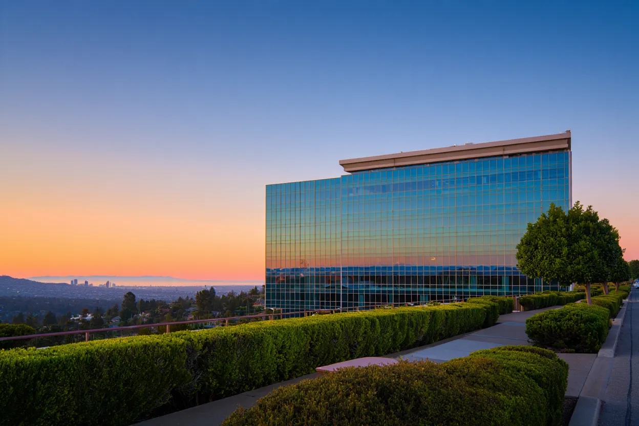 Zions Bancorporation acquires Basis’ agency lending business, expanding Fannie Mae and Freddie Mac multifamily financing capabilities.