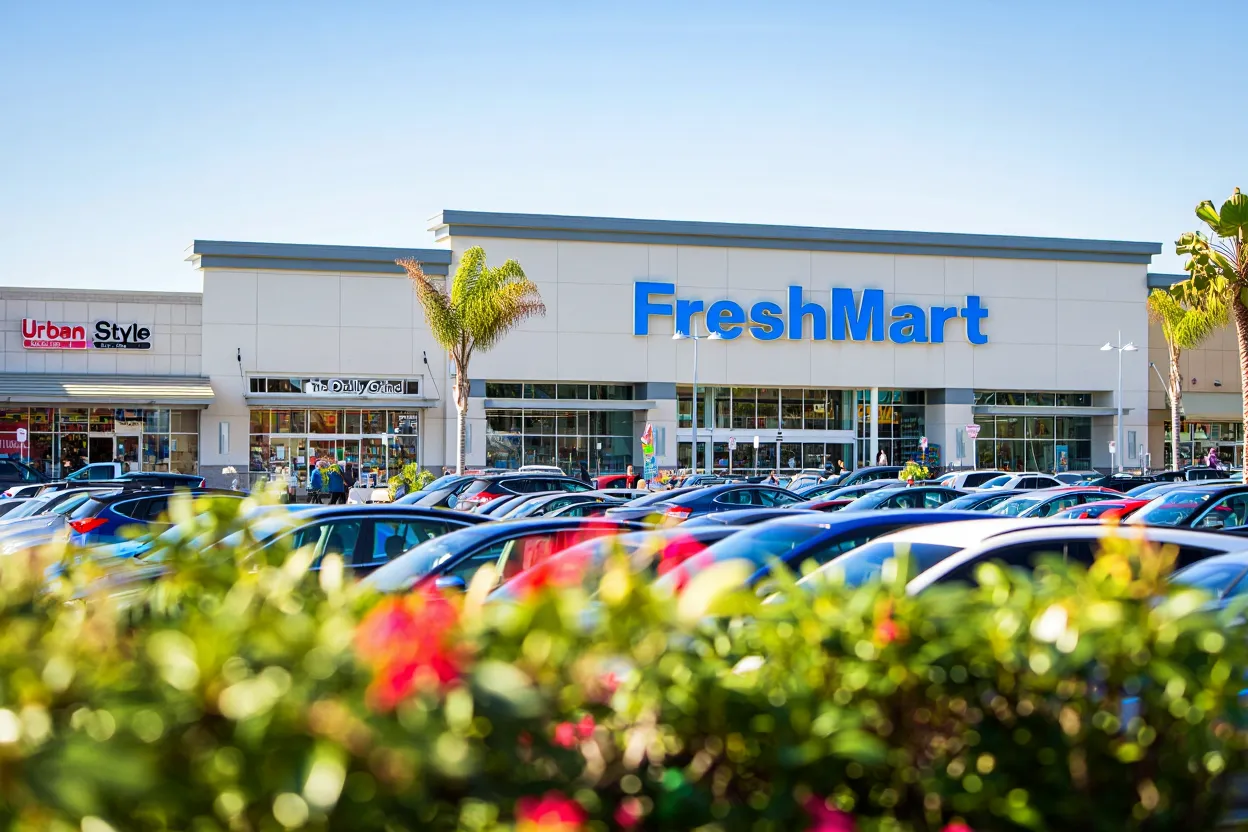 Cities Retail fund gains $330M from Australian investors, led by Rest's $250M anchor, bolstering Nuveen's focus on necessity-based retail.